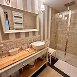 La Grange Aux Hirondelles - Romantique 4*