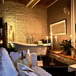 La Grange Aux Hirondelles - Romantique Гостевой дом 4*