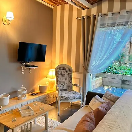 La Grange Aux Hirondelles - Romantique Maison d'hôtes