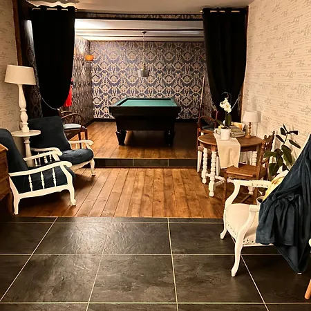 Maison d'hôtes La Grange Aux Hirondelles - Romantique 4*