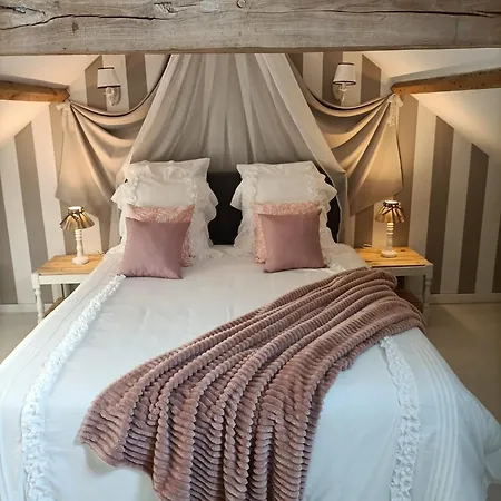 La Grange Aux Hirondelles - Romantique 4*